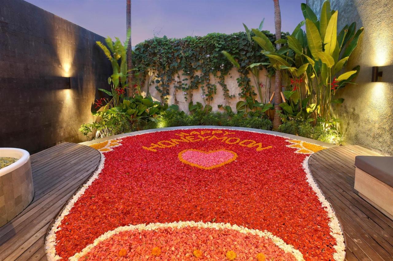 Astera Luxury Resort & Spa Canggu By Ini Vie Hospitality Extérieur photo