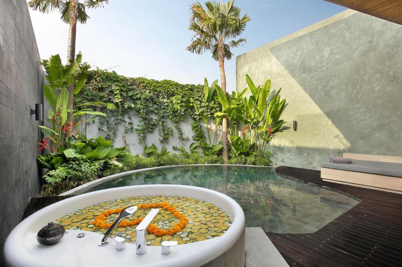 Astera Luxury Resort & Spa Canggu By Ini Vie Hospitality Extérieur photo