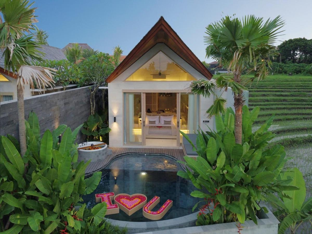 Astera Luxury Resort & Spa Canggu By Ini Vie Hospitality Extérieur photo